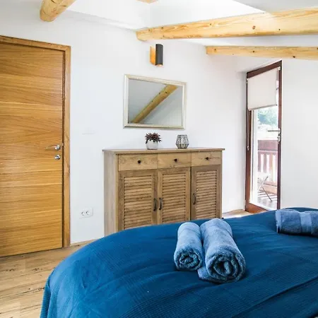 Hotel Apartma Luna With Mountain View