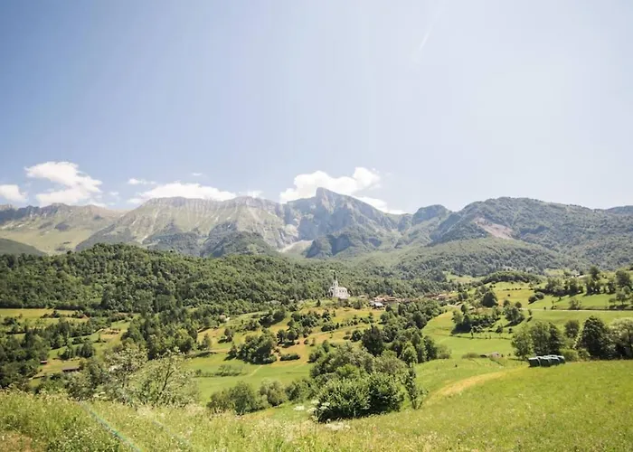 Apartma Luna With Mountain View فندق كوباريد